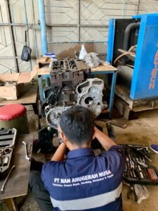 Overhaul Genset Perkins