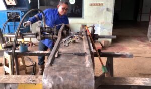 Jasa bubut Link H excavator